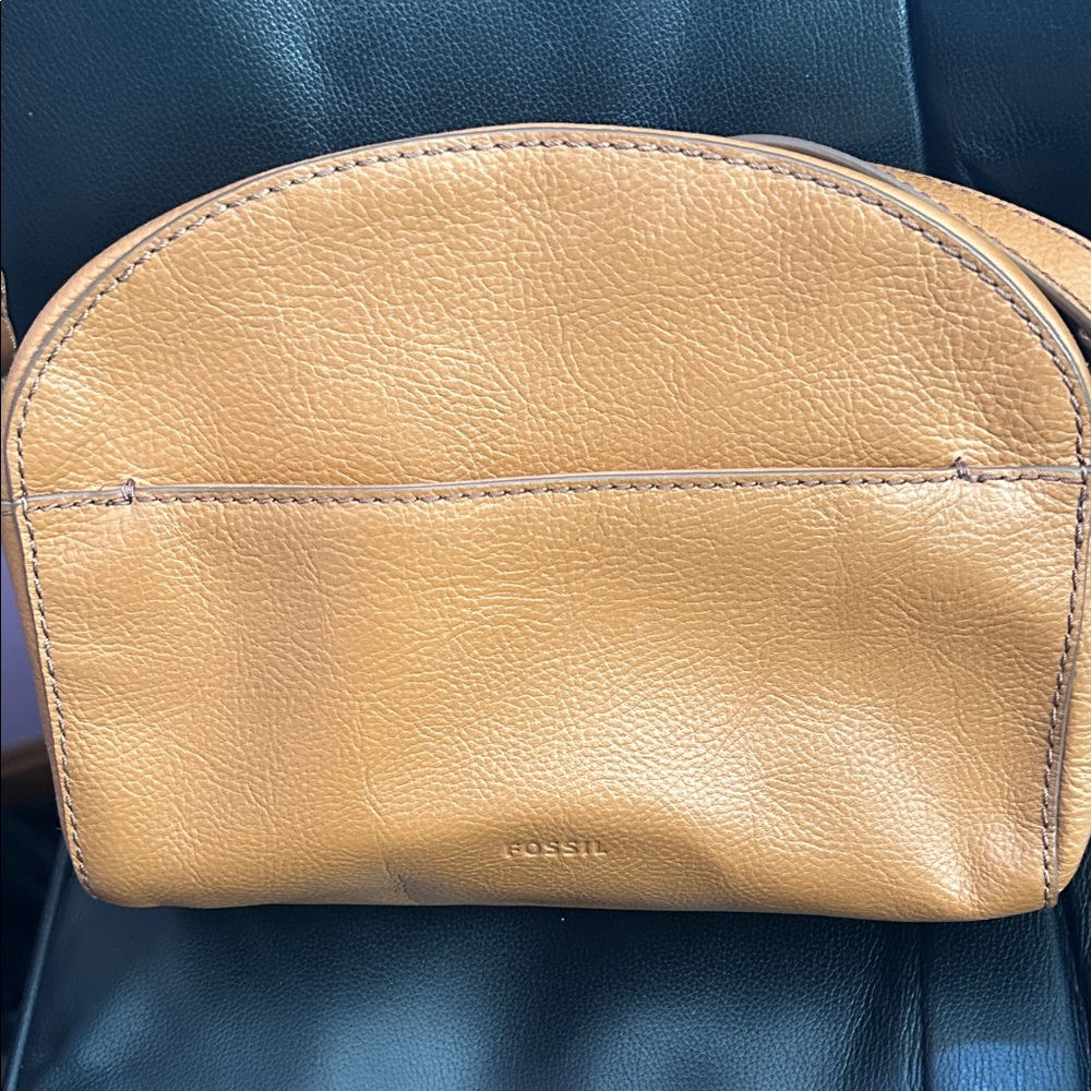 Fossil Chelsea Crossbody or Shoulder Bag Like New $139 Retail - Picture 4 of 6